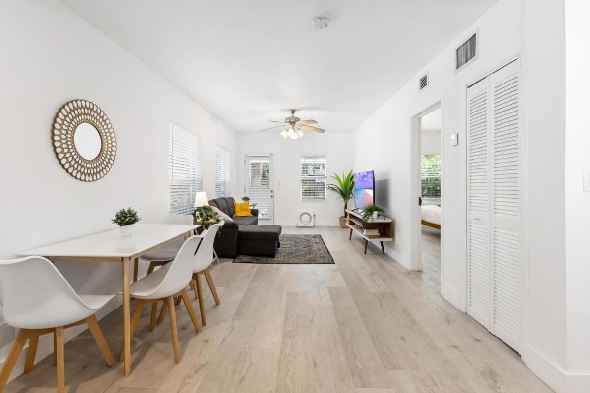 Dreamy 1-Bedroom Apt Walking Distance To Las Olas Форт-Лодердейл Экстерьер фото
